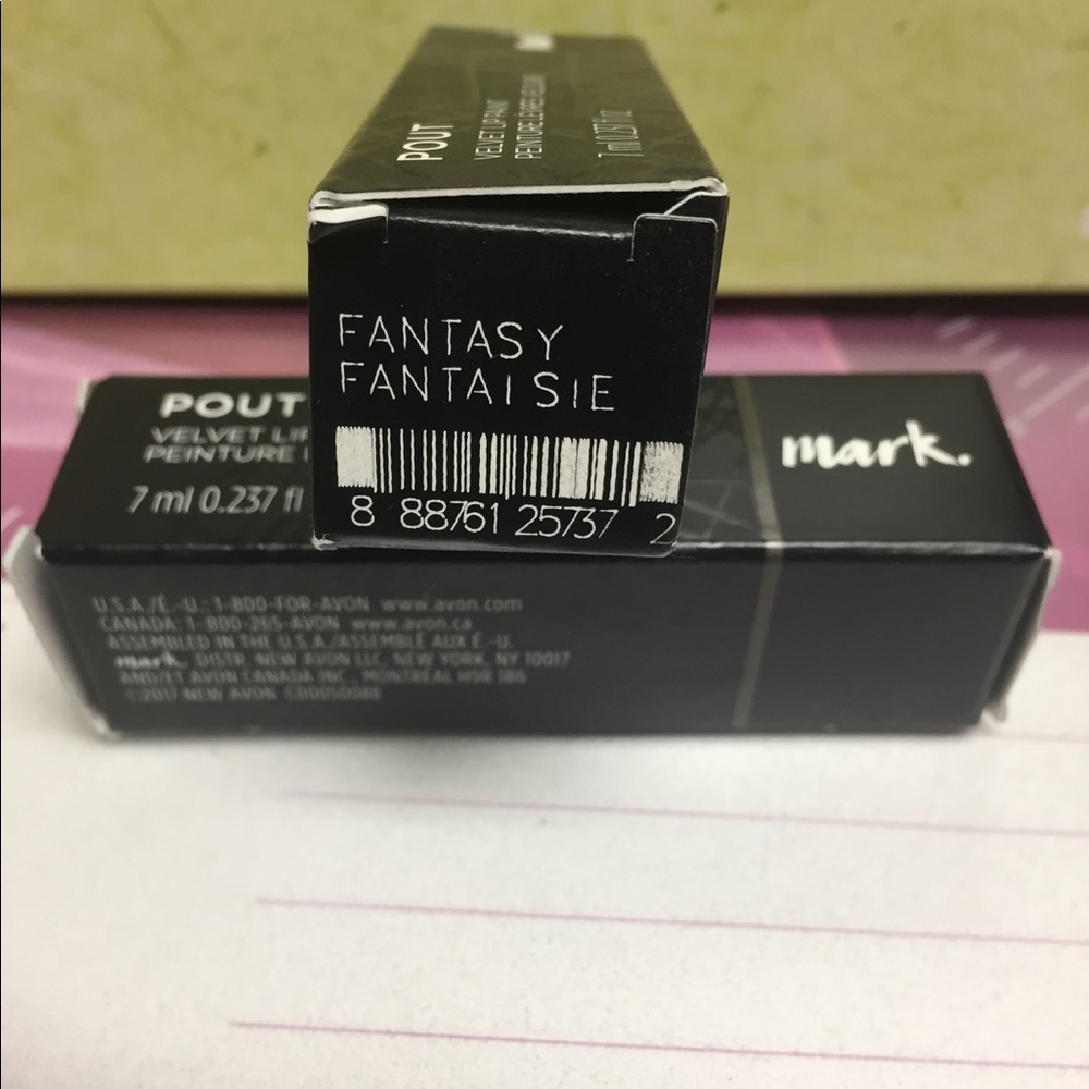 LIPSTICK - Picture 5 of 6